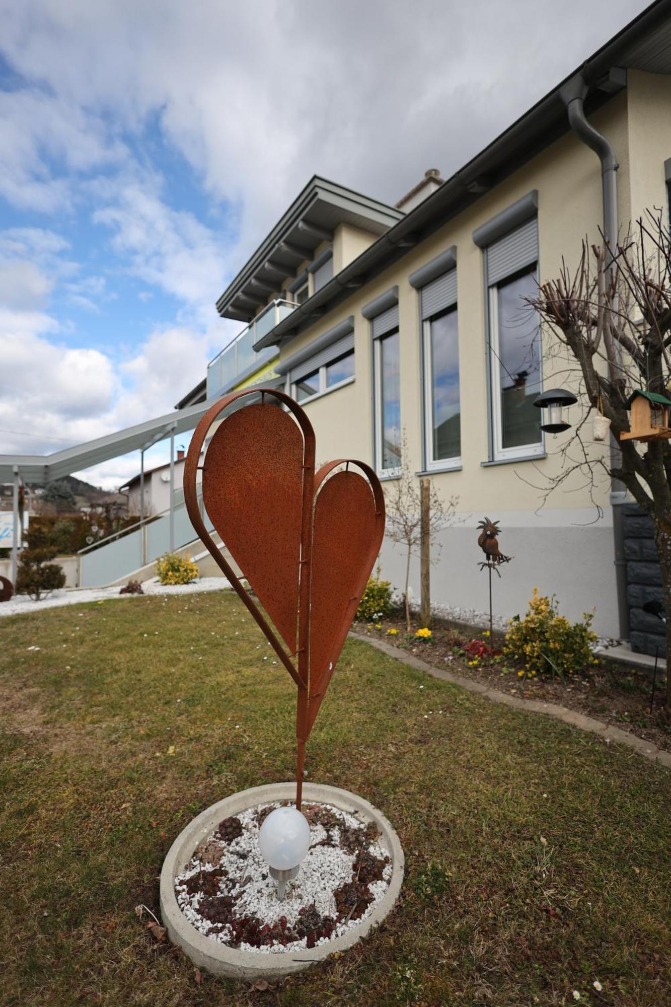 Appartementhaus Elfi Barnbach ภายนอก รูปภาพ